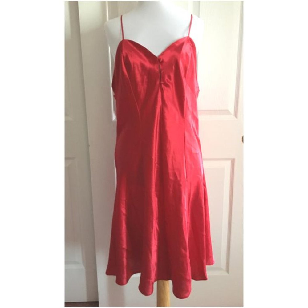 Me2 by Elaine Red Satin Nightgown